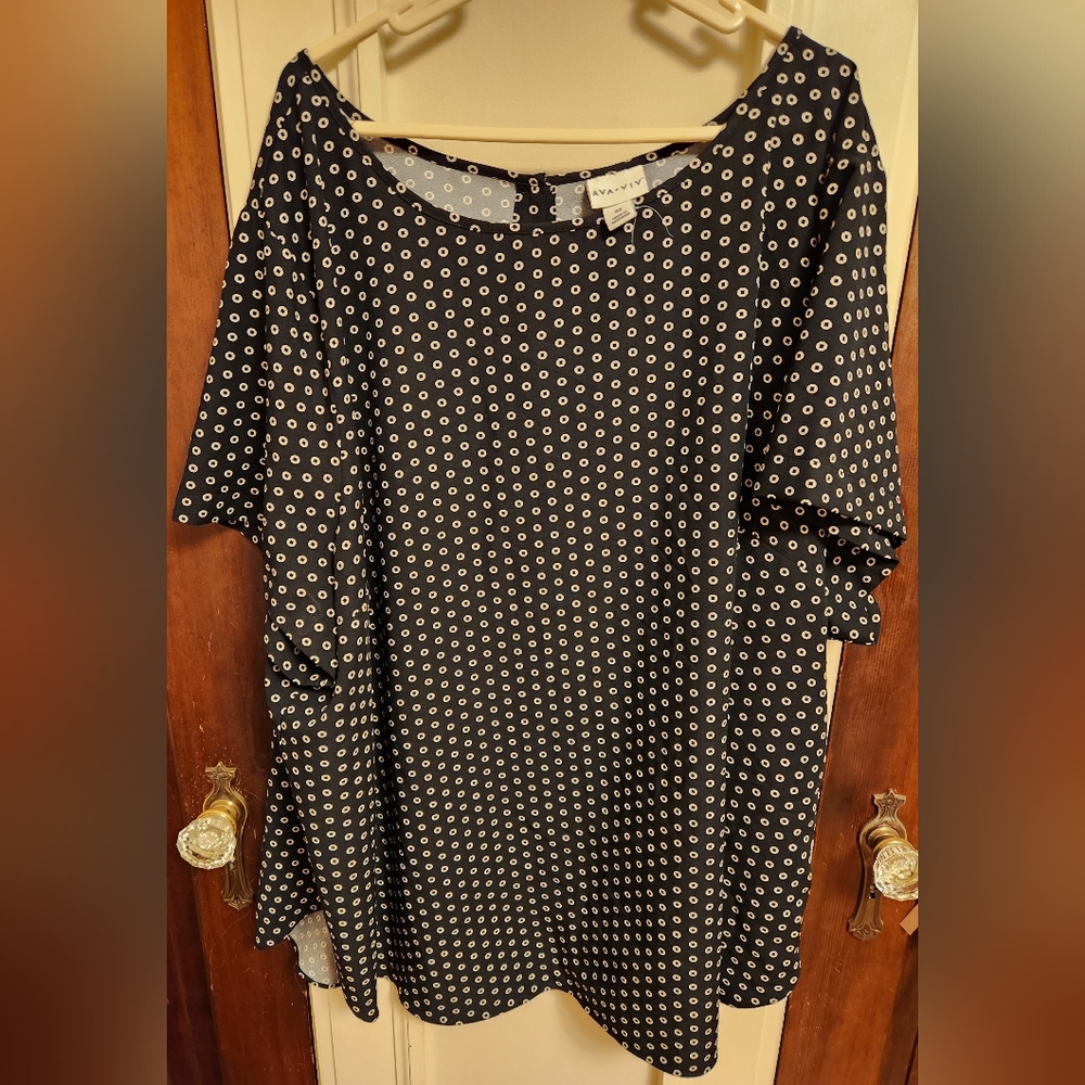 Short sleeve blouse buttons on back